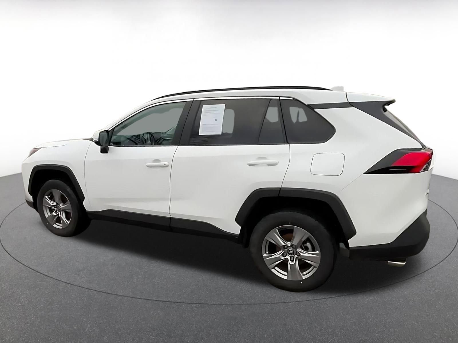 Thumbnail: 2025 Toyota RAV4 - 10