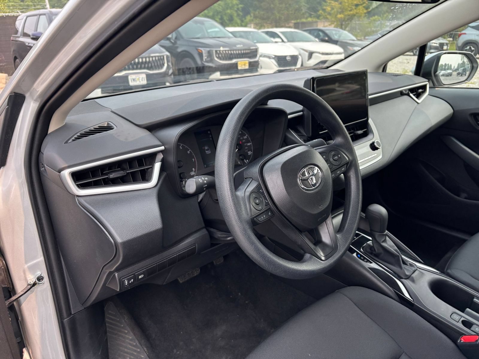 Thumbnail: 2025 Toyota Corolla - 33
