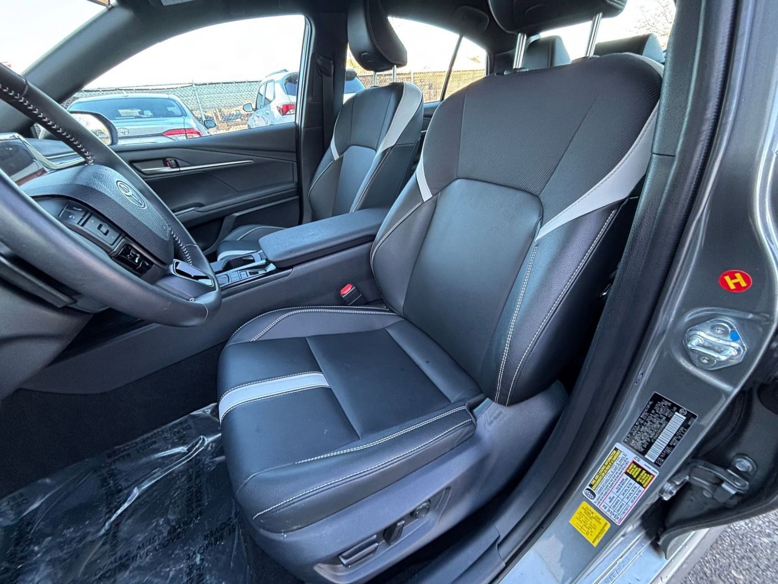 Thumbnail: 2025 Toyota Camry - 27