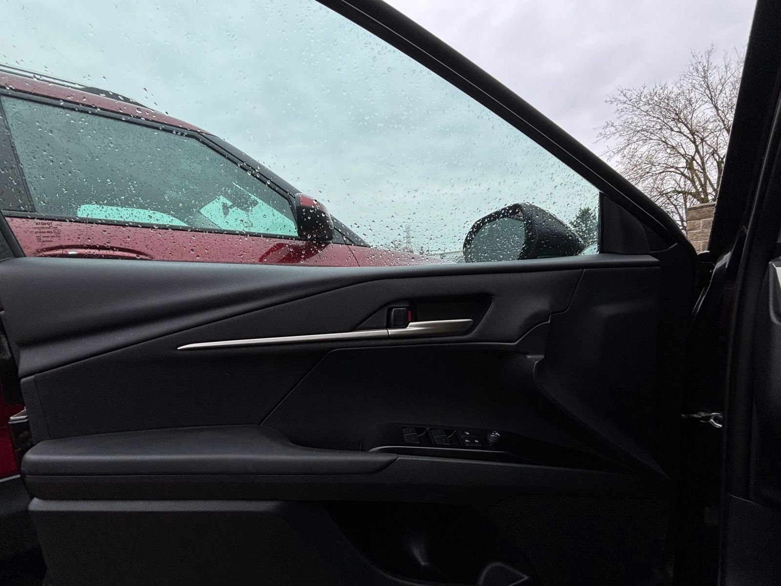 Thumbnail: 2025 Toyota Camry - 18