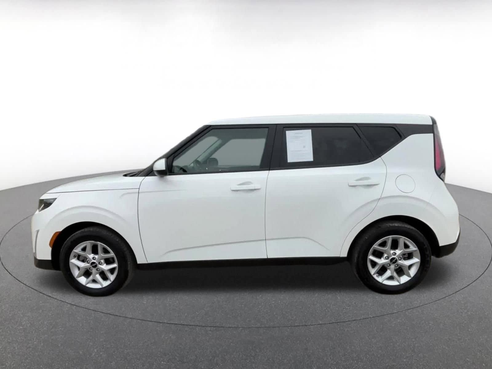 Thumbnail: 2025 Kia Soul - 9