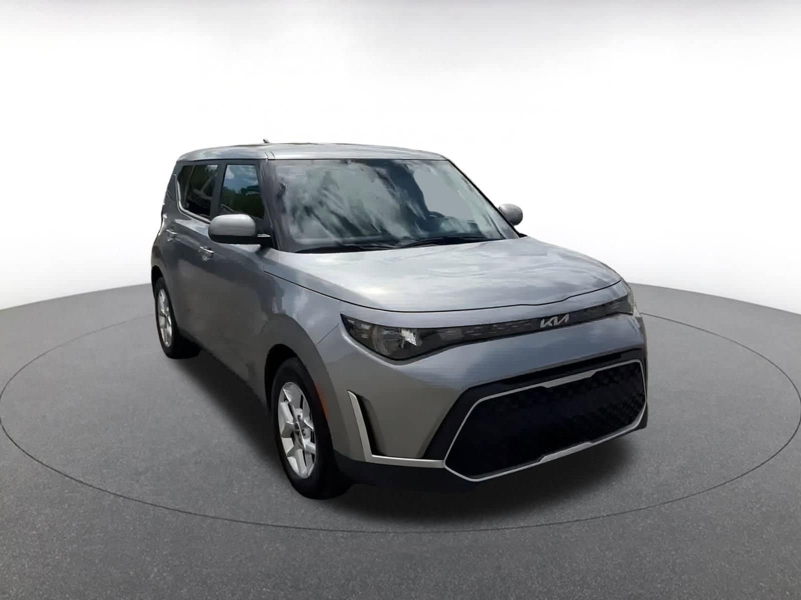 Thumbnail: 2023 Kia Soul - 3