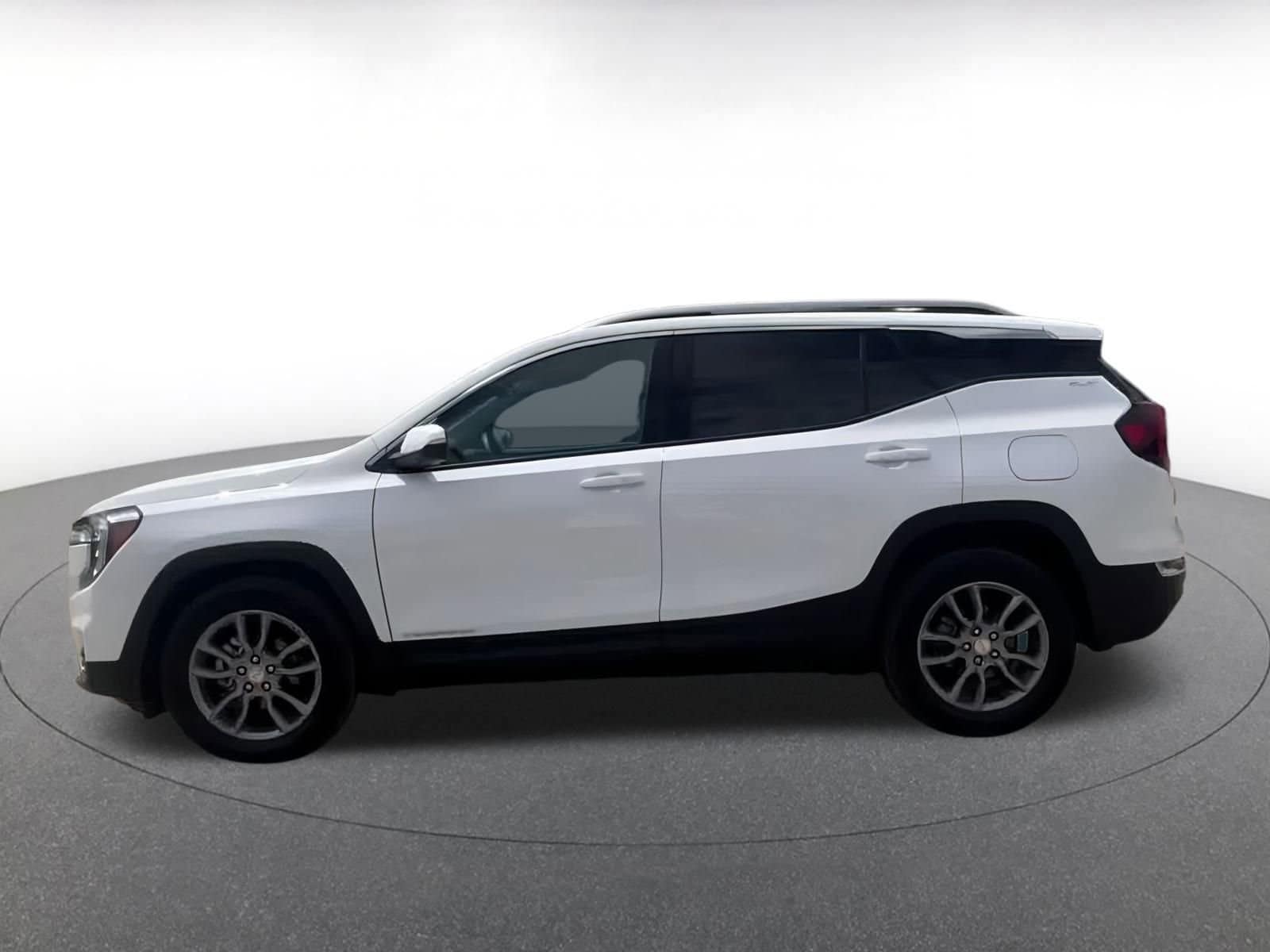 Thumbnail: 2024 GMC Terrain - 9
