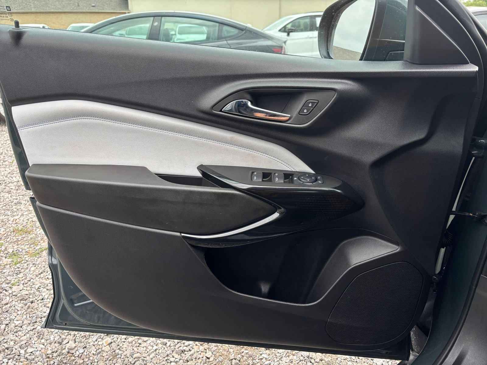 Thumbnail: 2025 Chevrolet Trax - 18