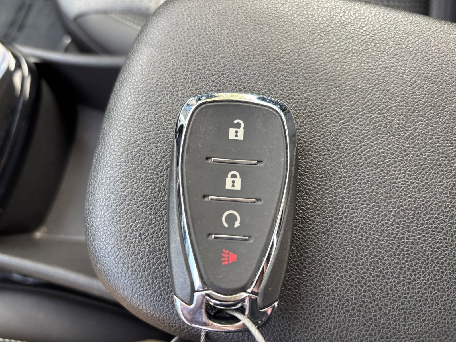 Thumbnail: 2025 Chevrolet Trax - 24