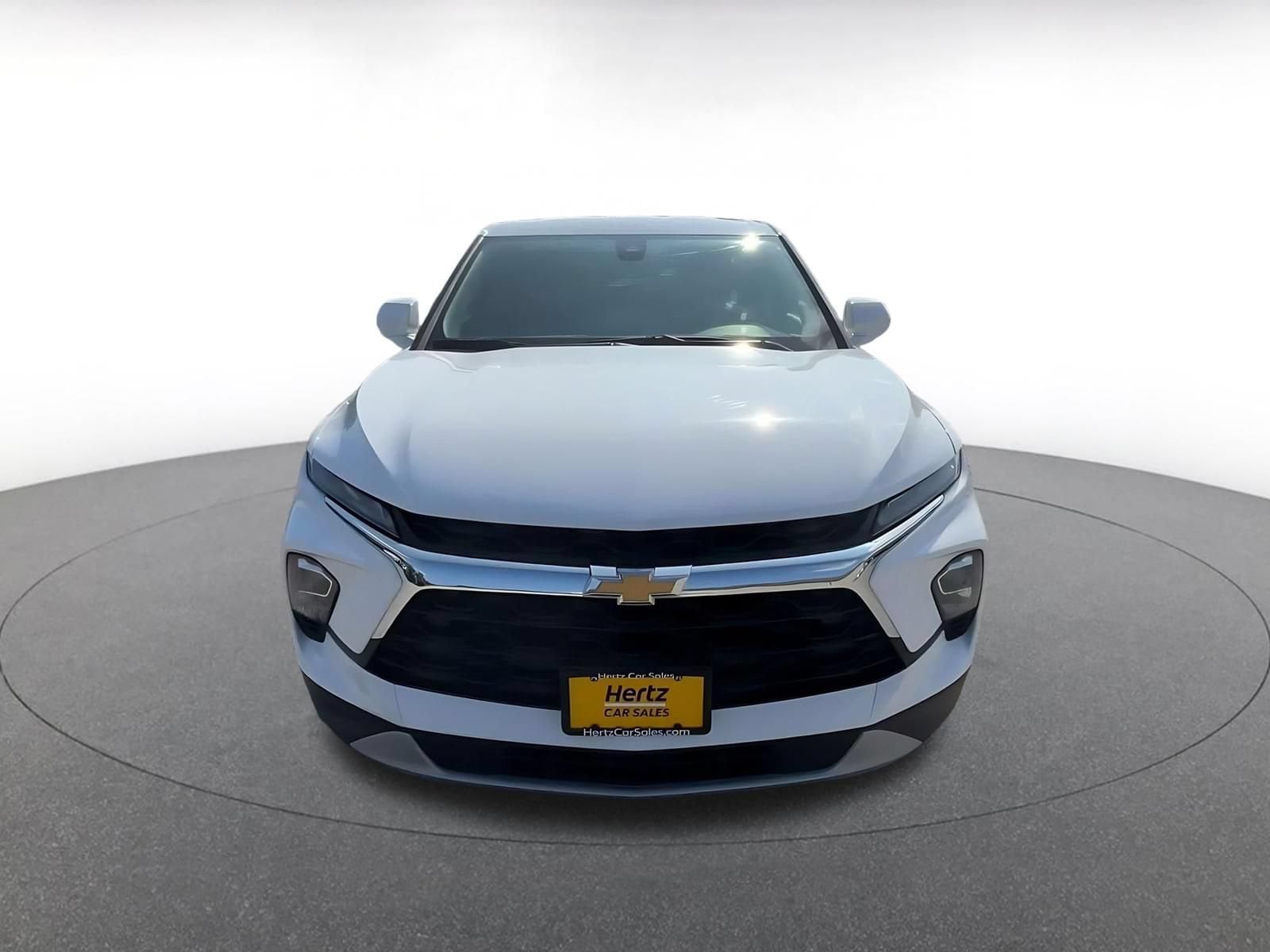 Thumbnail: 2025 Chevrolet Blazer - 4