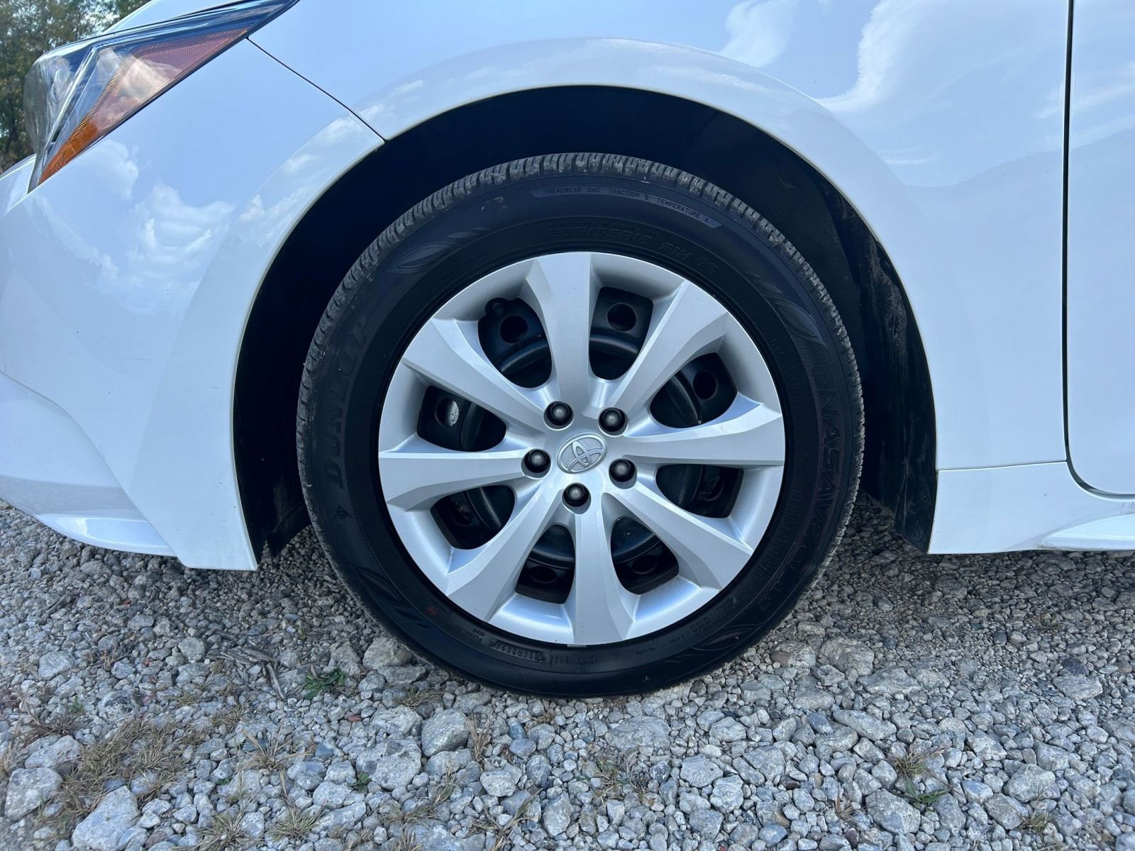 Thumbnail: 2025 Toyota Corolla - 28