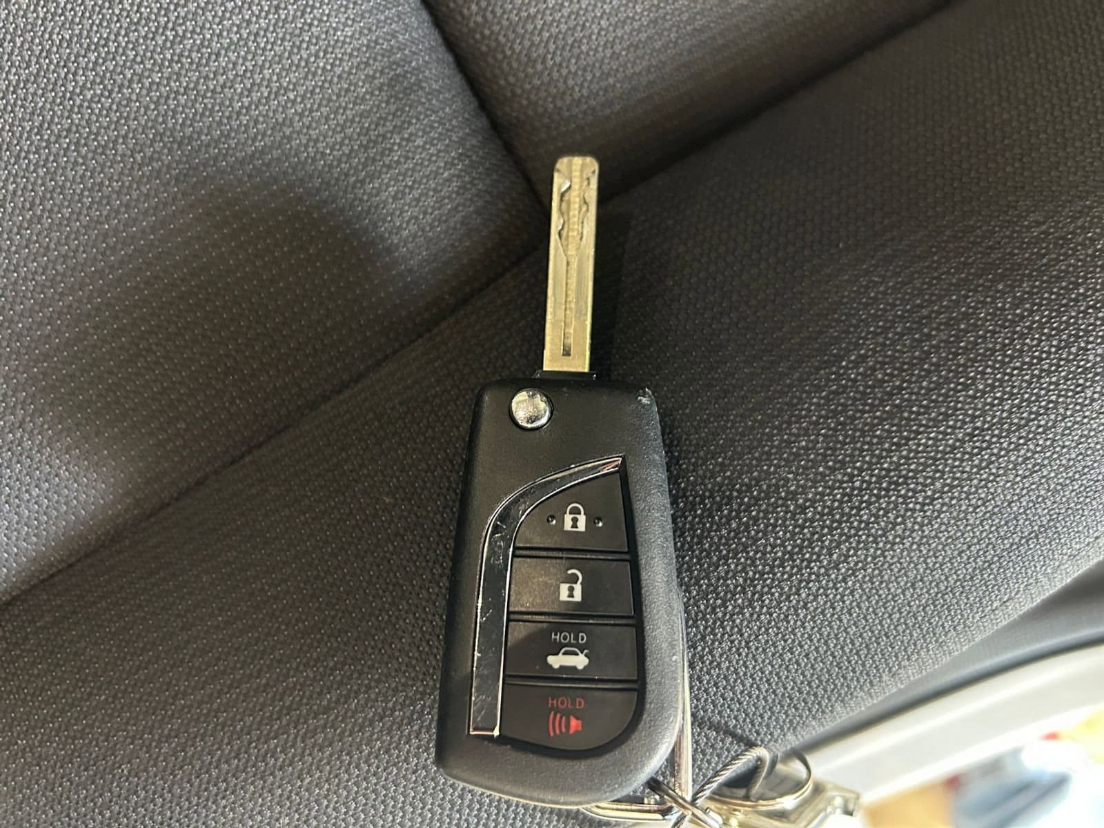 Thumbnail: 2025 Toyota Corolla - 22