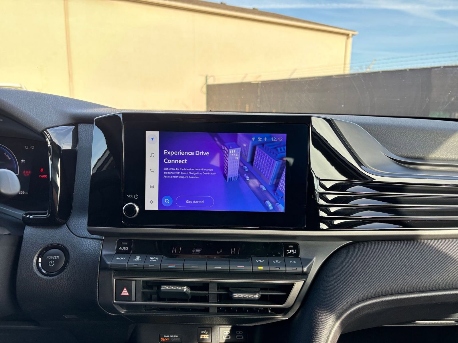 Thumbnail: 2025 Toyota Camry - 21