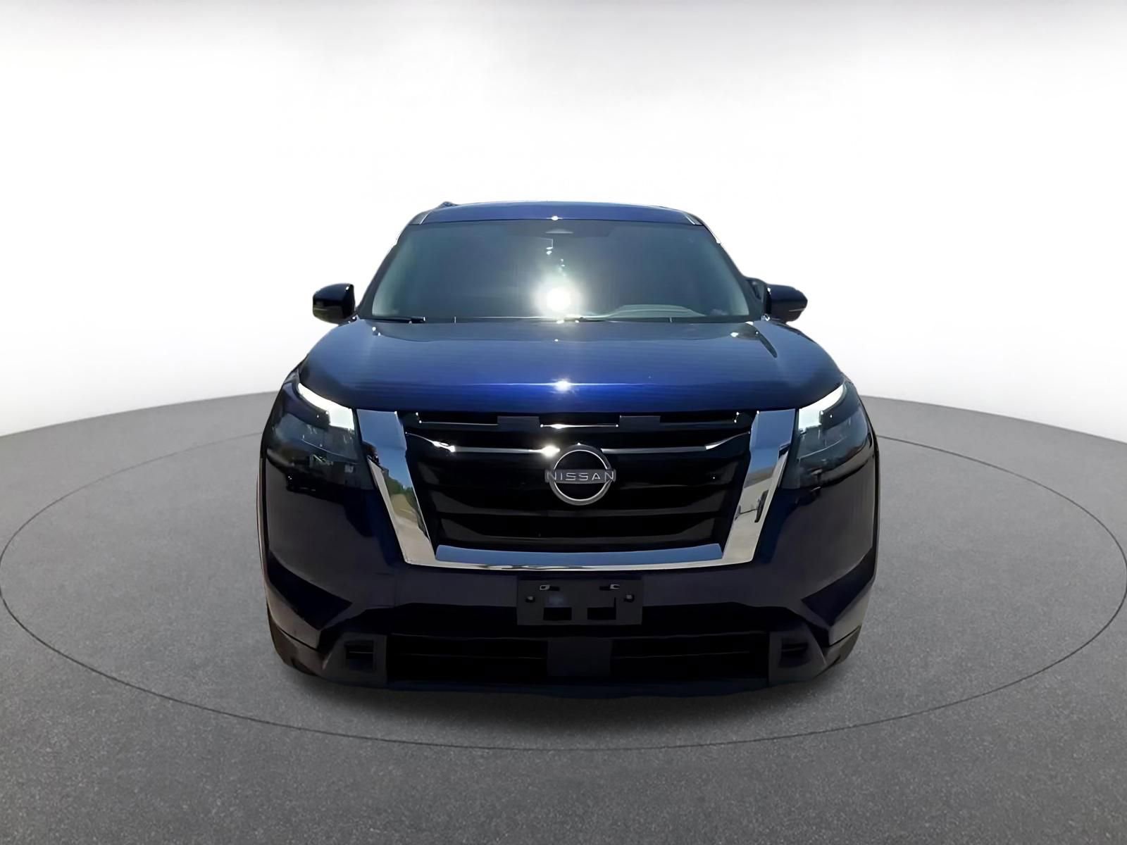 Thumbnail: 2025 Nissan Pathfinder - 4