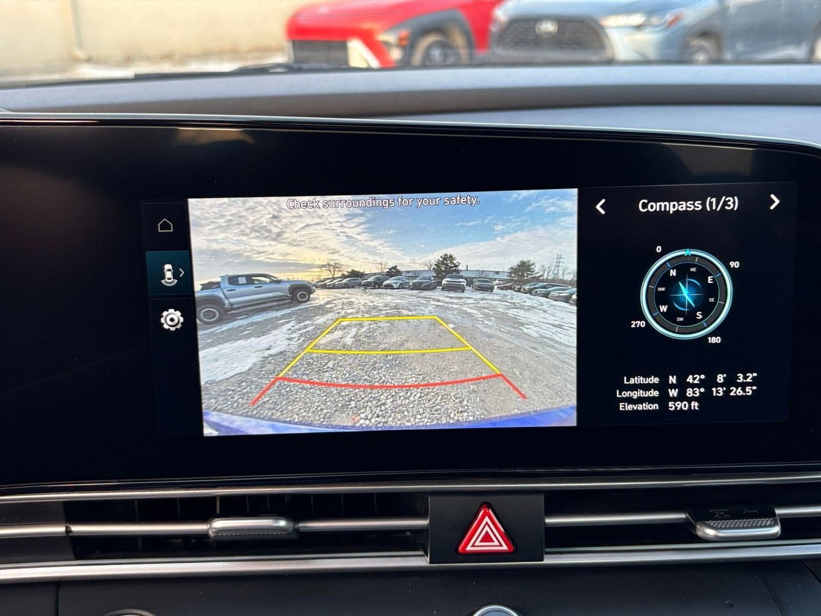 Thumbnail: 2025 Hyundai Elantra - 25