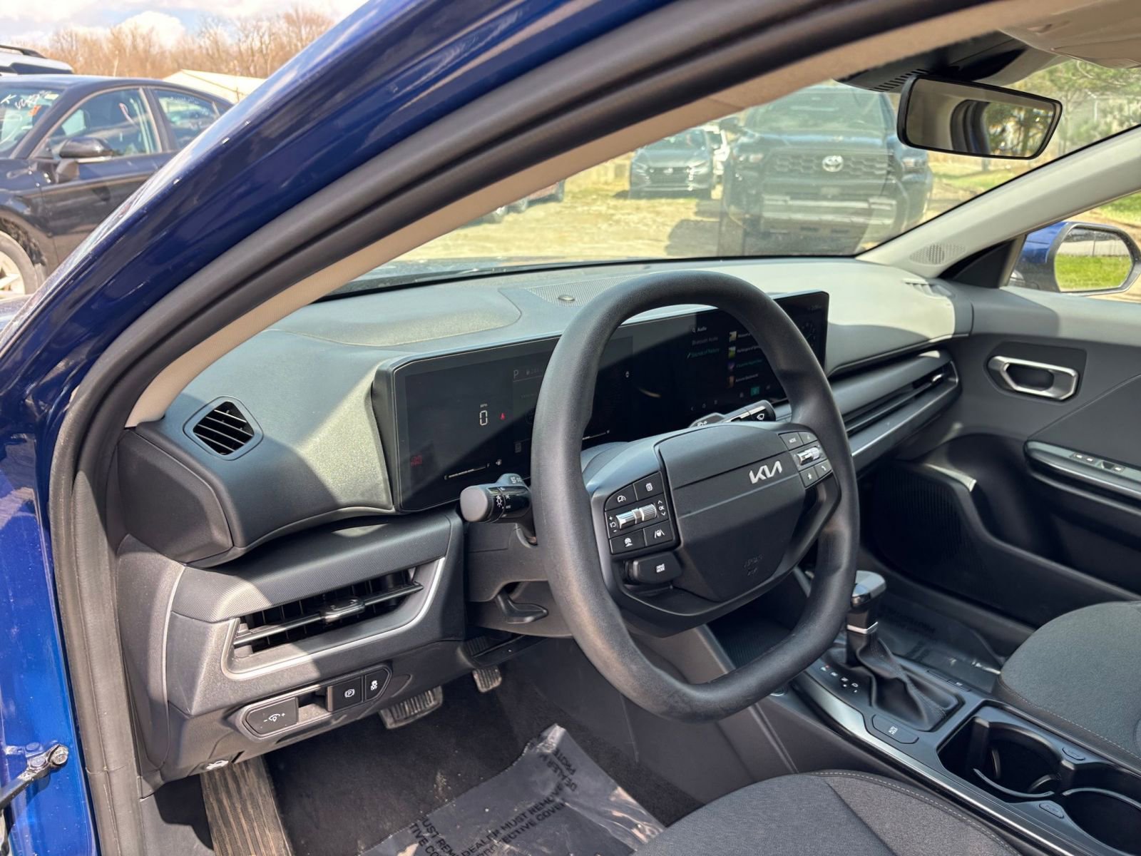 Thumbnail: 2025 Kia K4 - 34