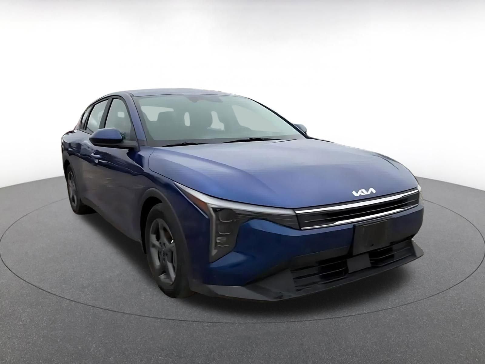 Thumbnail: 2025 Kia K4 - 3