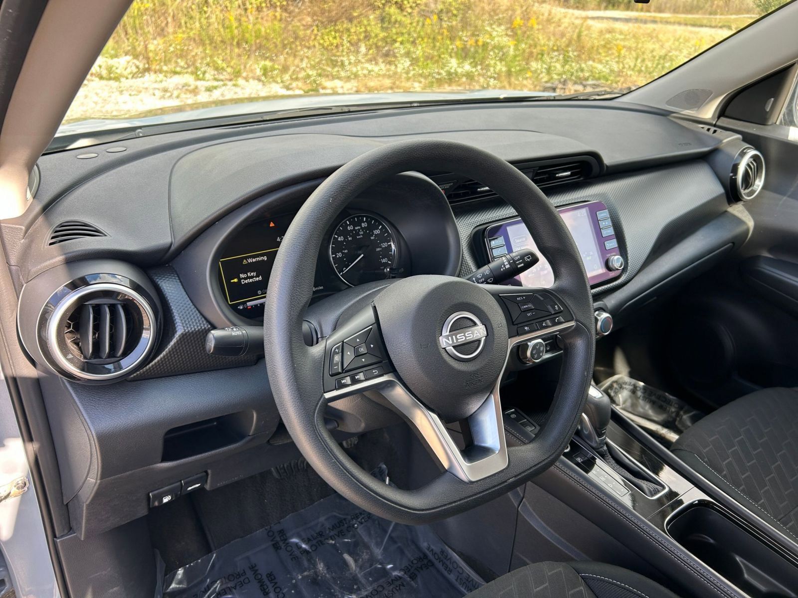 Thumbnail: 2024 Nissan Kicks - 32