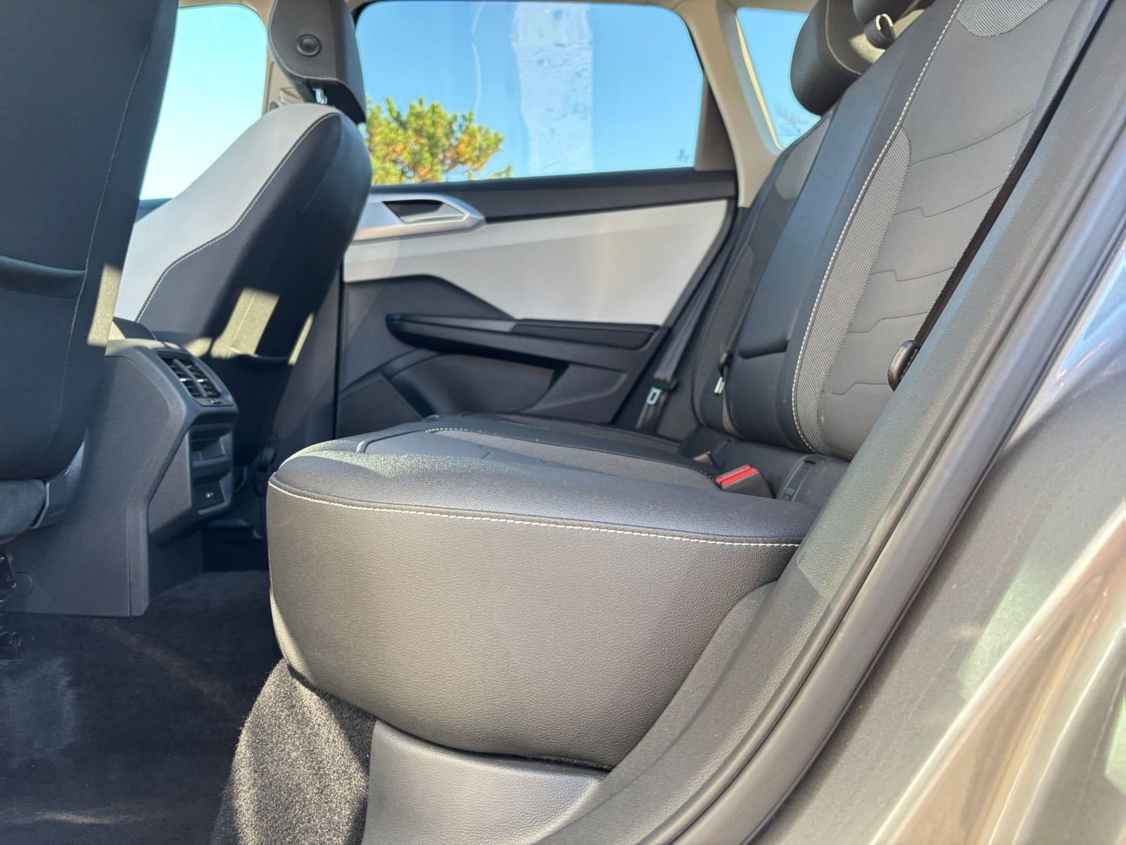 Thumbnail: 2025 Volkswagen Taos - 25