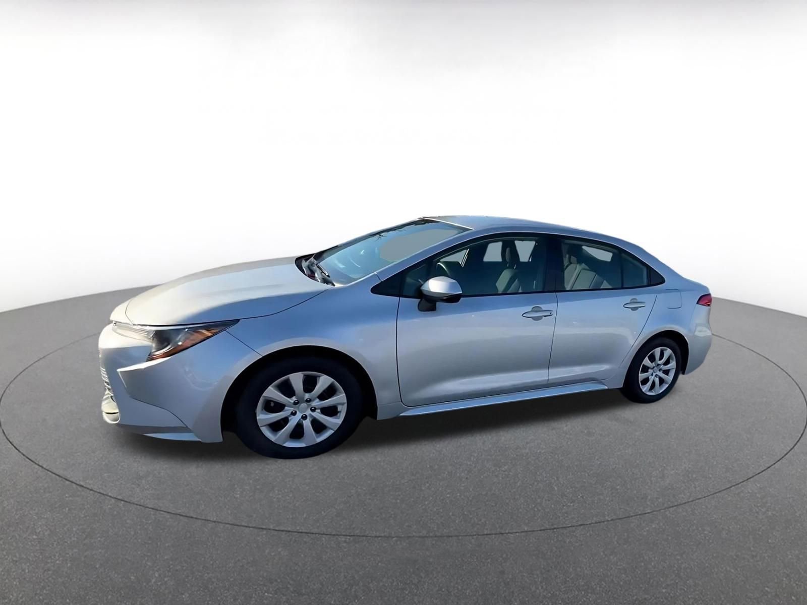 Thumbnail: 2025 Toyota Corolla - 8