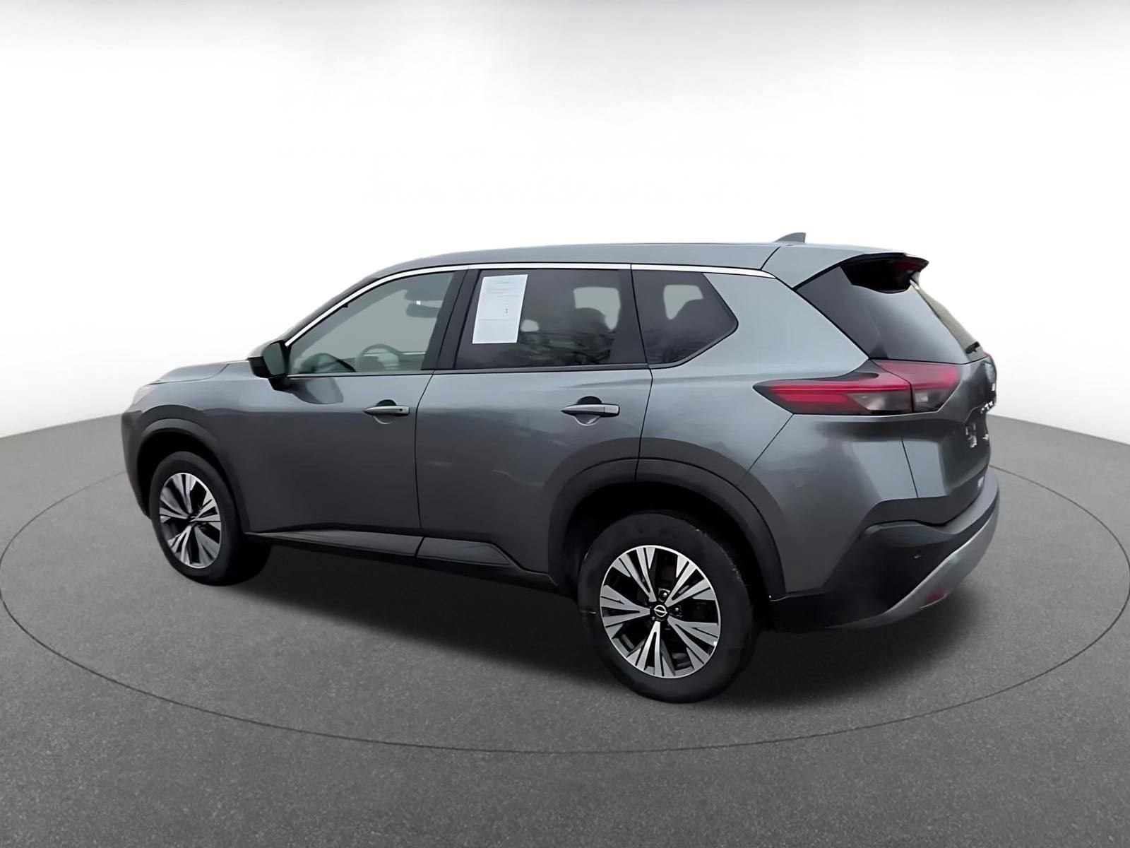 Thumbnail: 2023 Nissan Rogue - 10