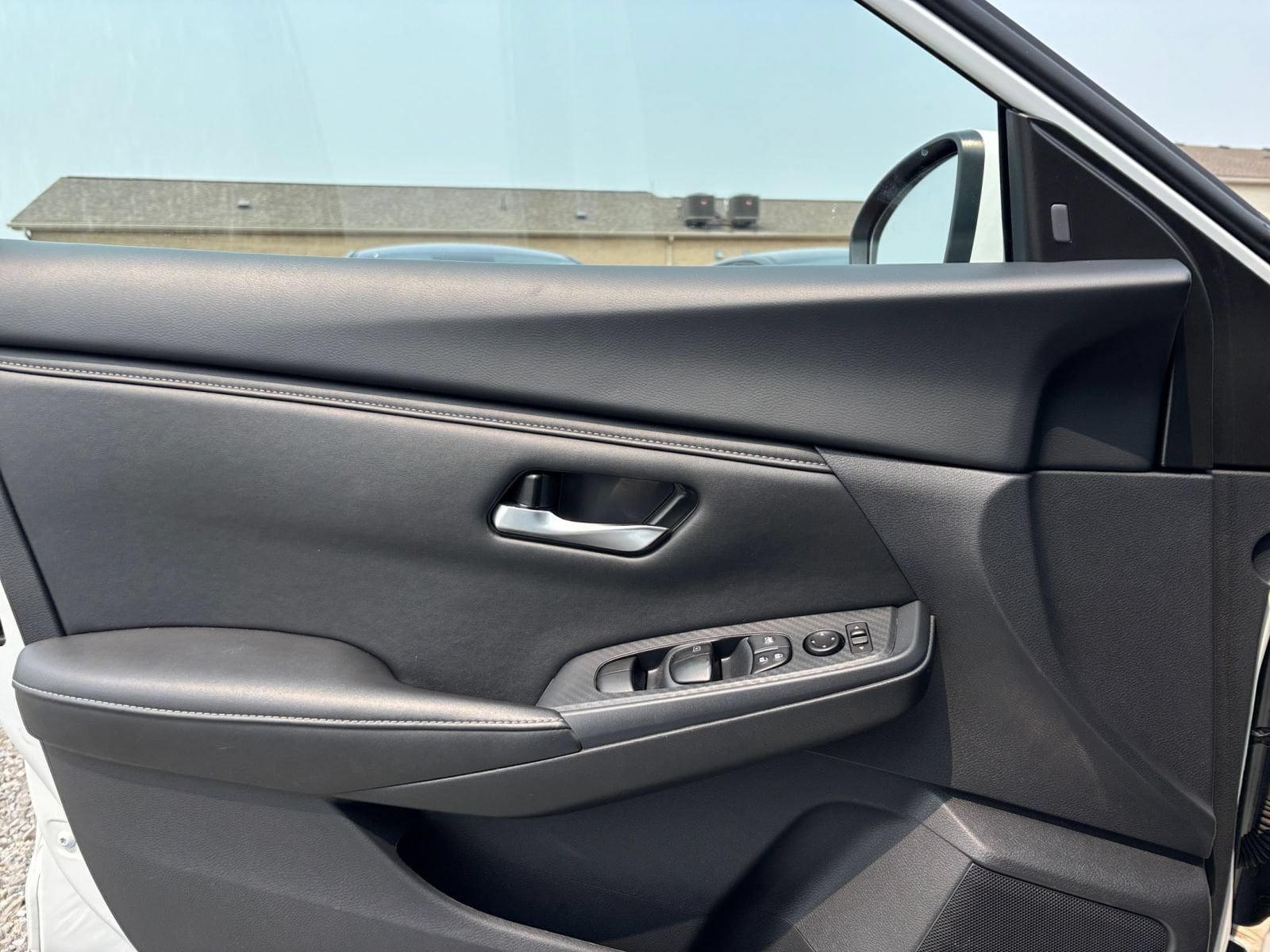 Thumbnail: 2025 Nissan Sentra - 18