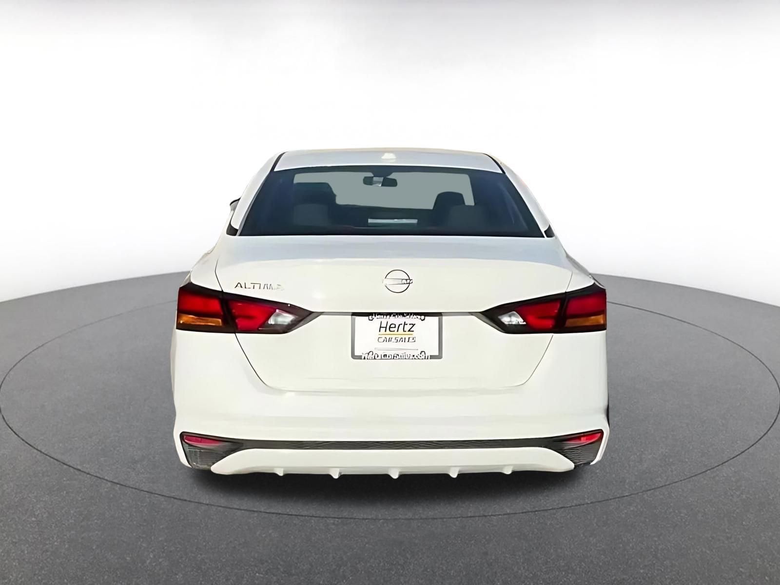 Thumbnail: 2025 Nissan Altima - 11