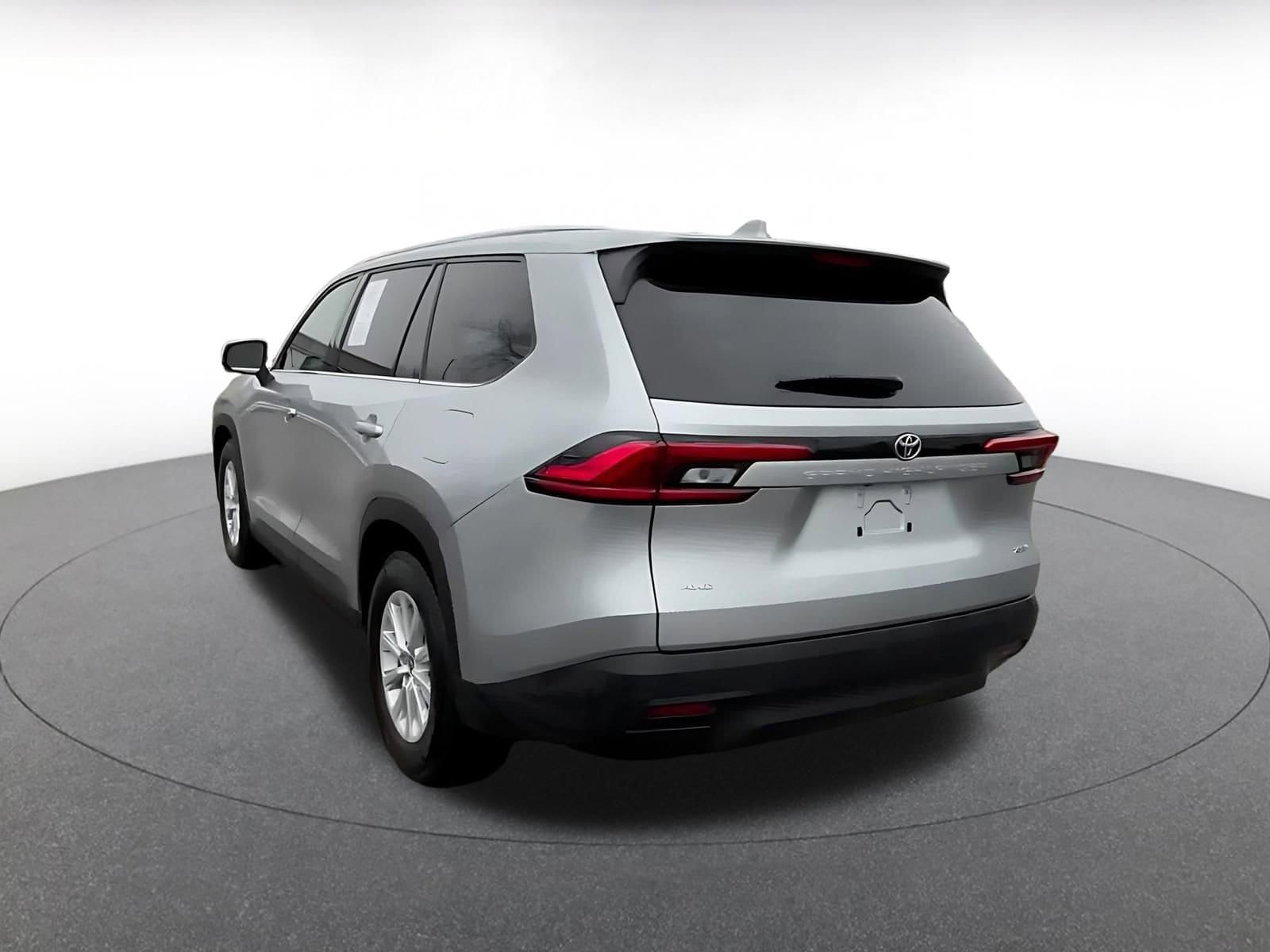 Thumbnail: 2024 Toyota Grand Highlander - 11