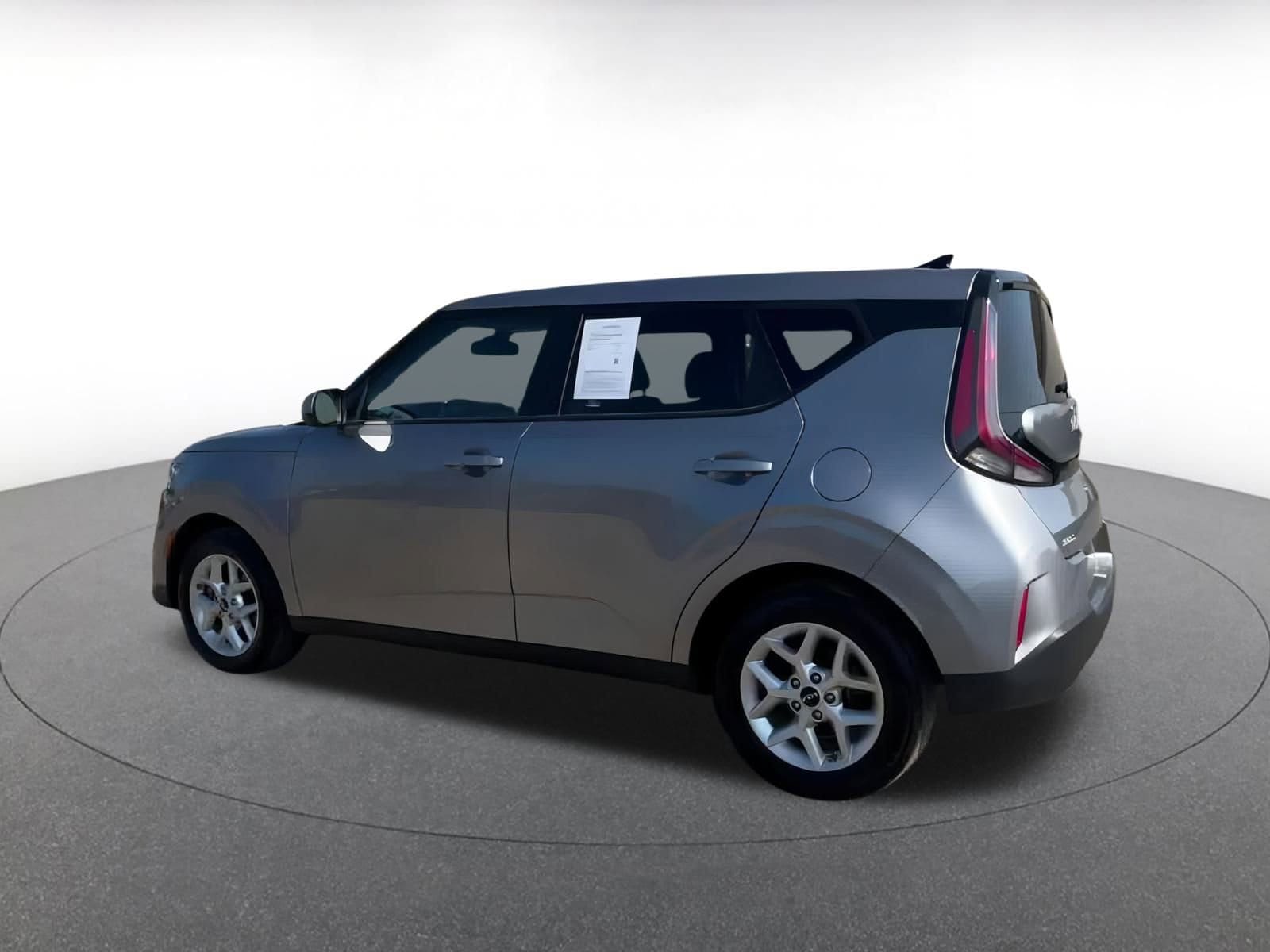 Thumbnail: 2024 Kia Soul - 10