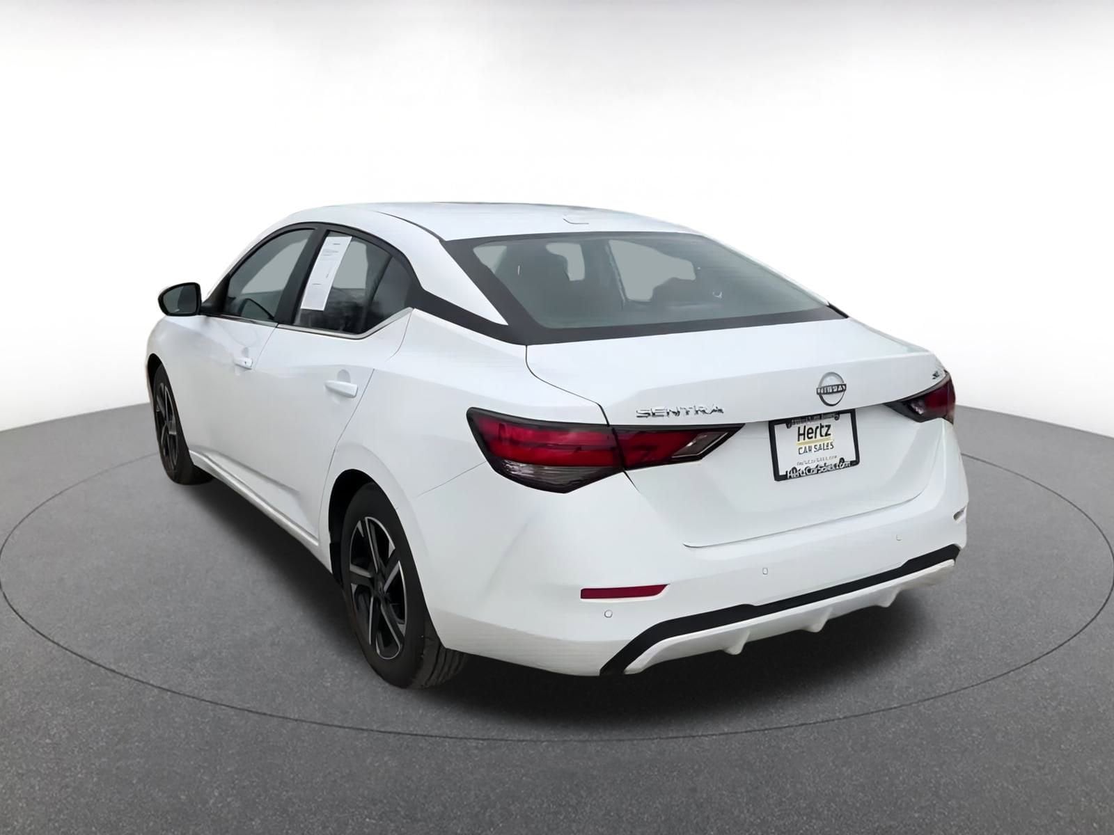 Thumbnail: 2024 Nissan Sentra - 11