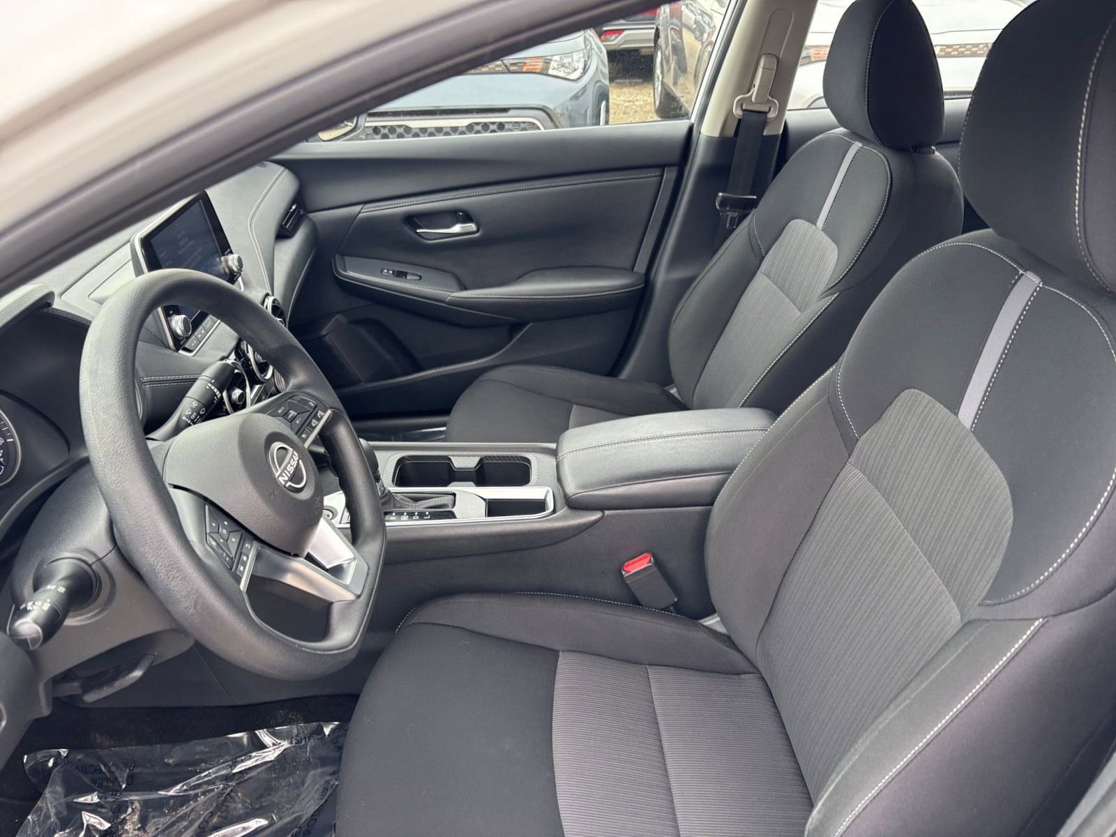 Thumbnail: 2025 Nissan Sentra - 24