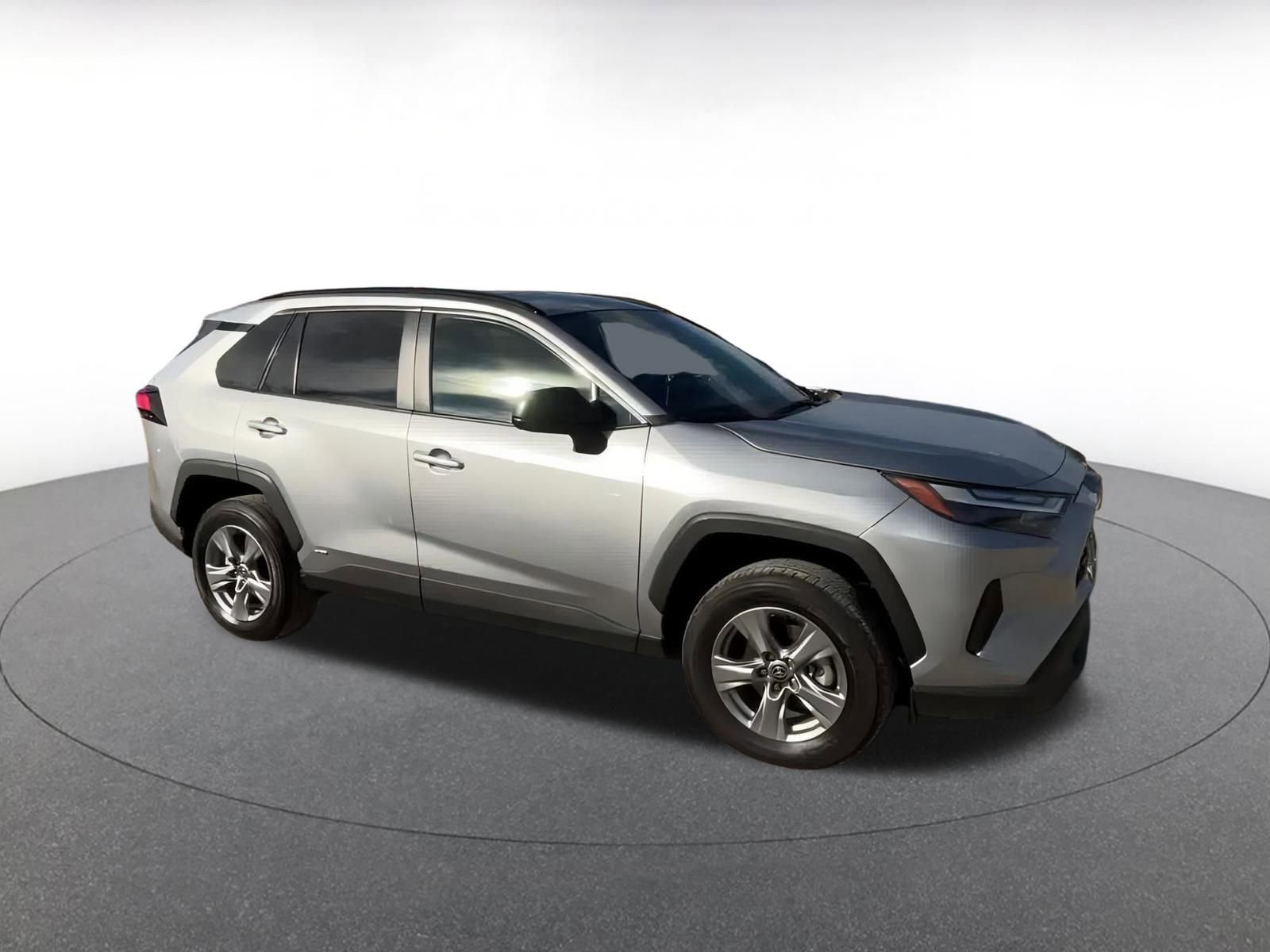 Thumbnail: 2025 Toyota RAV4 - 2