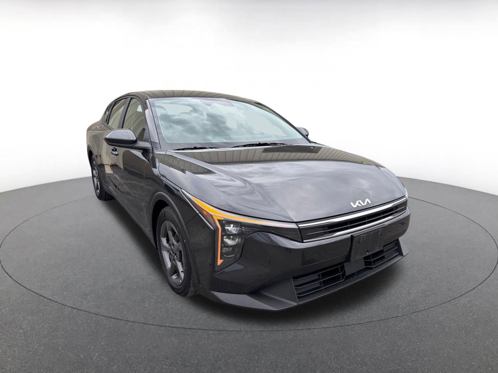 Thumbnail: 2025 Kia K4 - 1