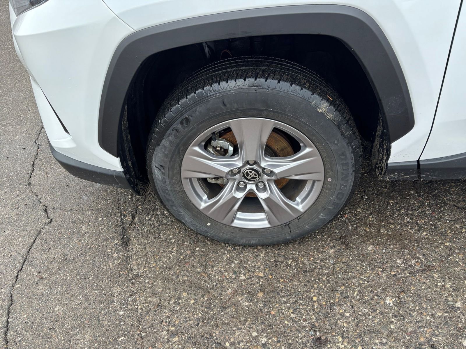 Thumbnail: 2025 Toyota RAV4 - 31