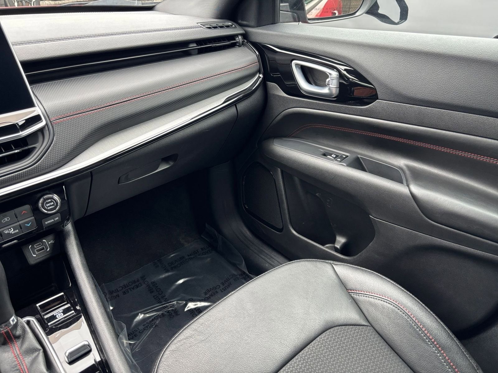 Thumbnail: 2025 Jeep Compass - 35