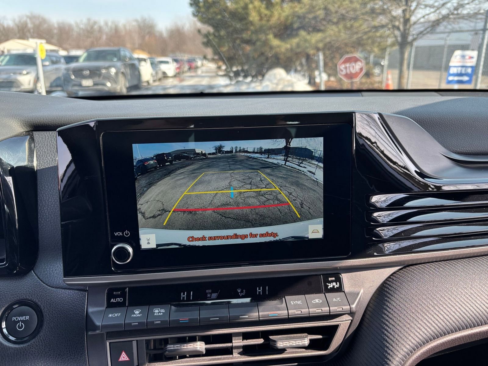 Thumbnail: 2025 Toyota Camry - 25