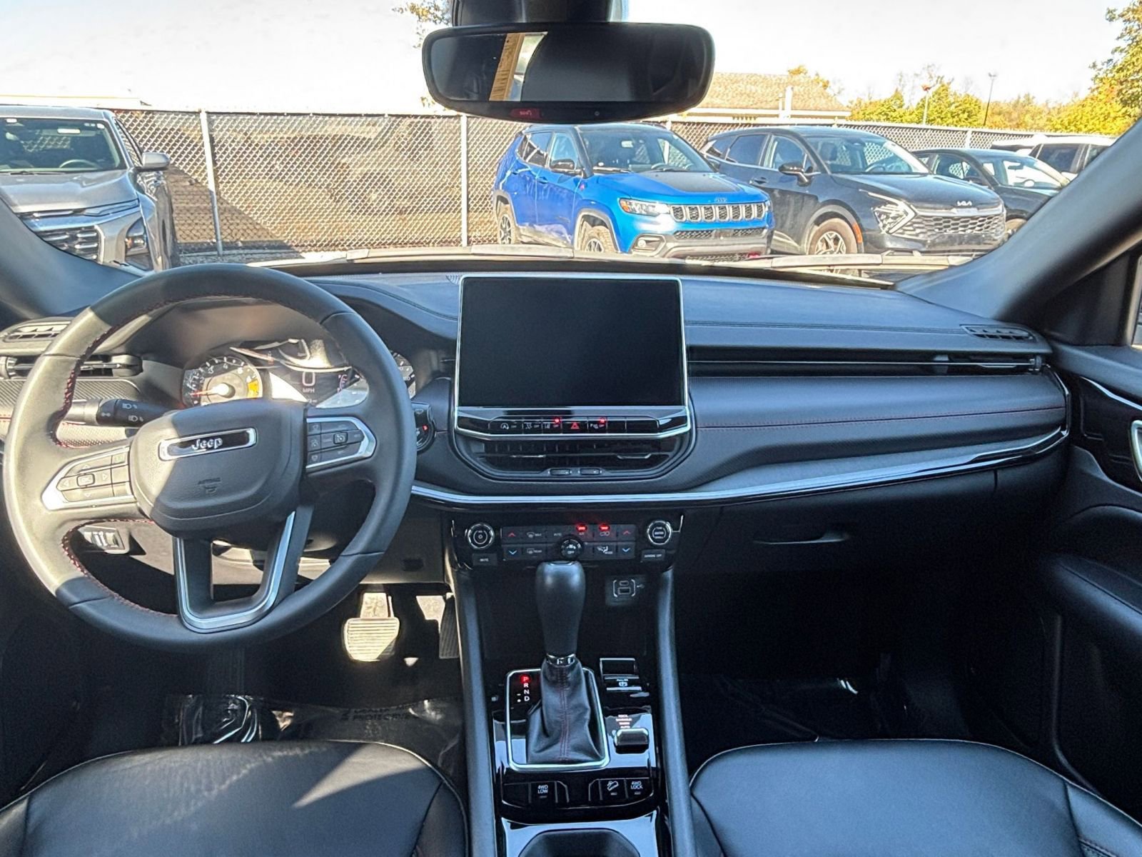 Thumbnail: 2025 Jeep Compass - 34