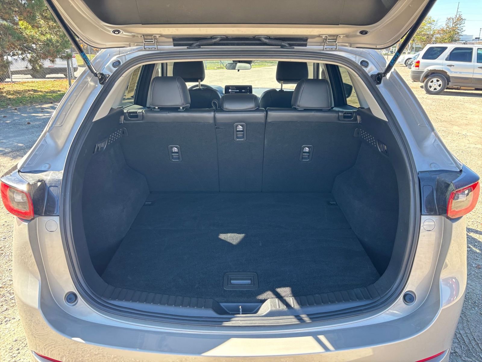 Thumbnail: 2025 Mazda CX-5 - 31