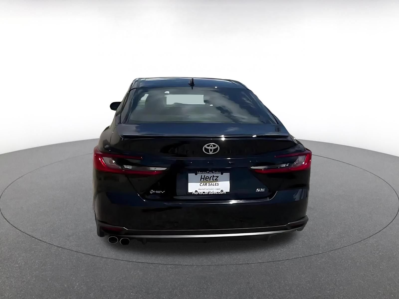 Thumbnail: 2025 Toyota Camry - 12