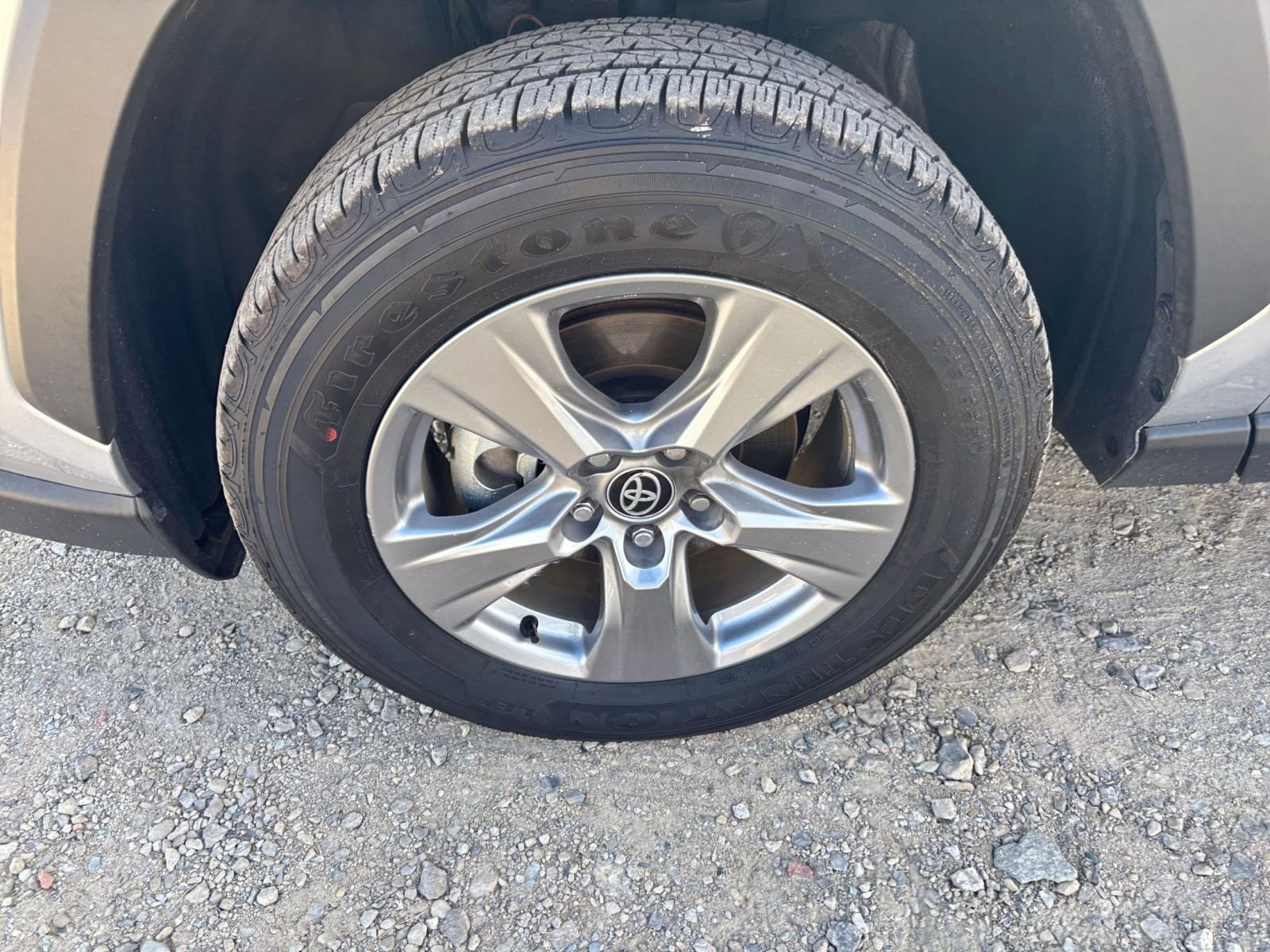 Thumbnail: 2025 Toyota RAV4 - 29