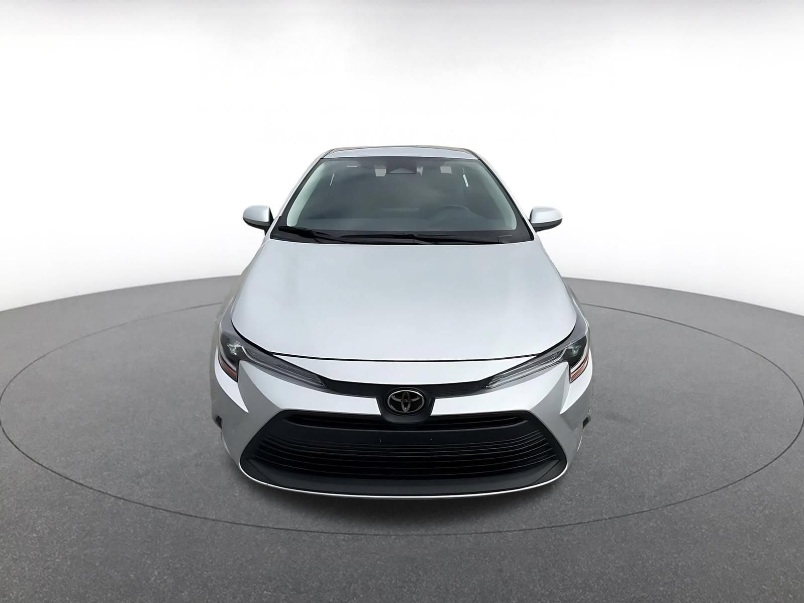 Thumbnail: 2025 Toyota Corolla - 4