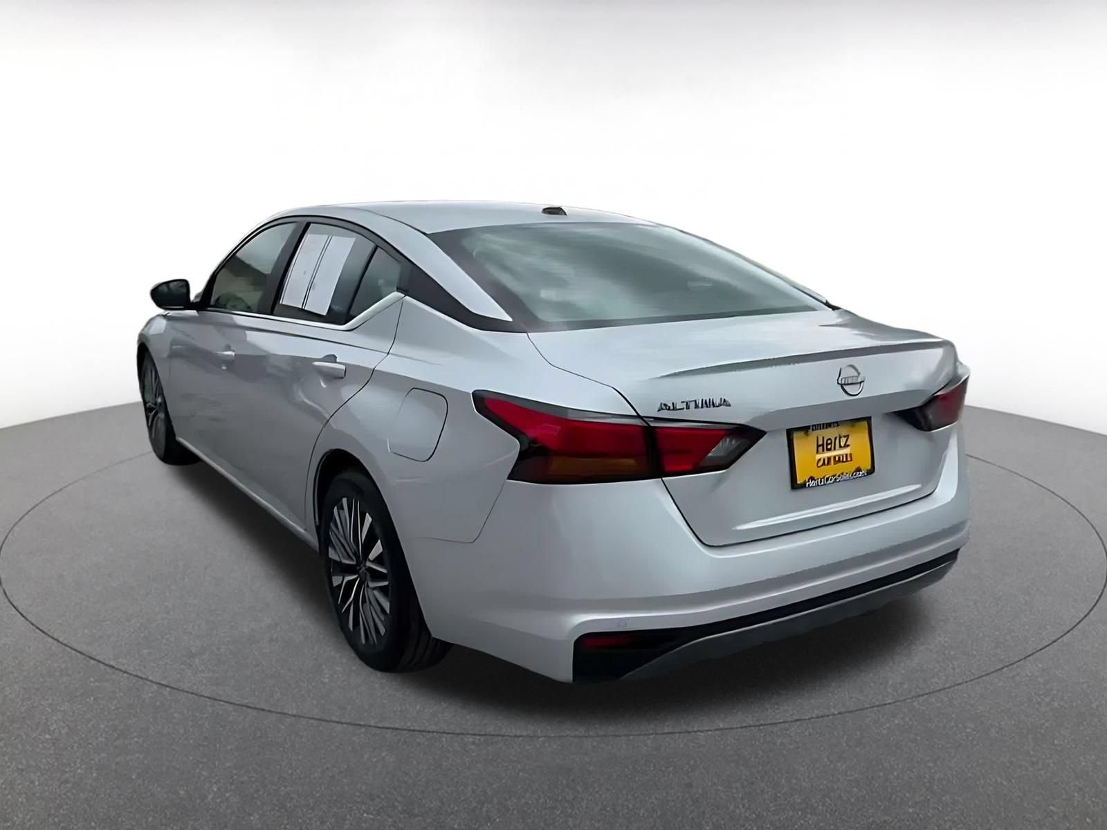 Thumbnail: 2026 Nissan Altima - 9