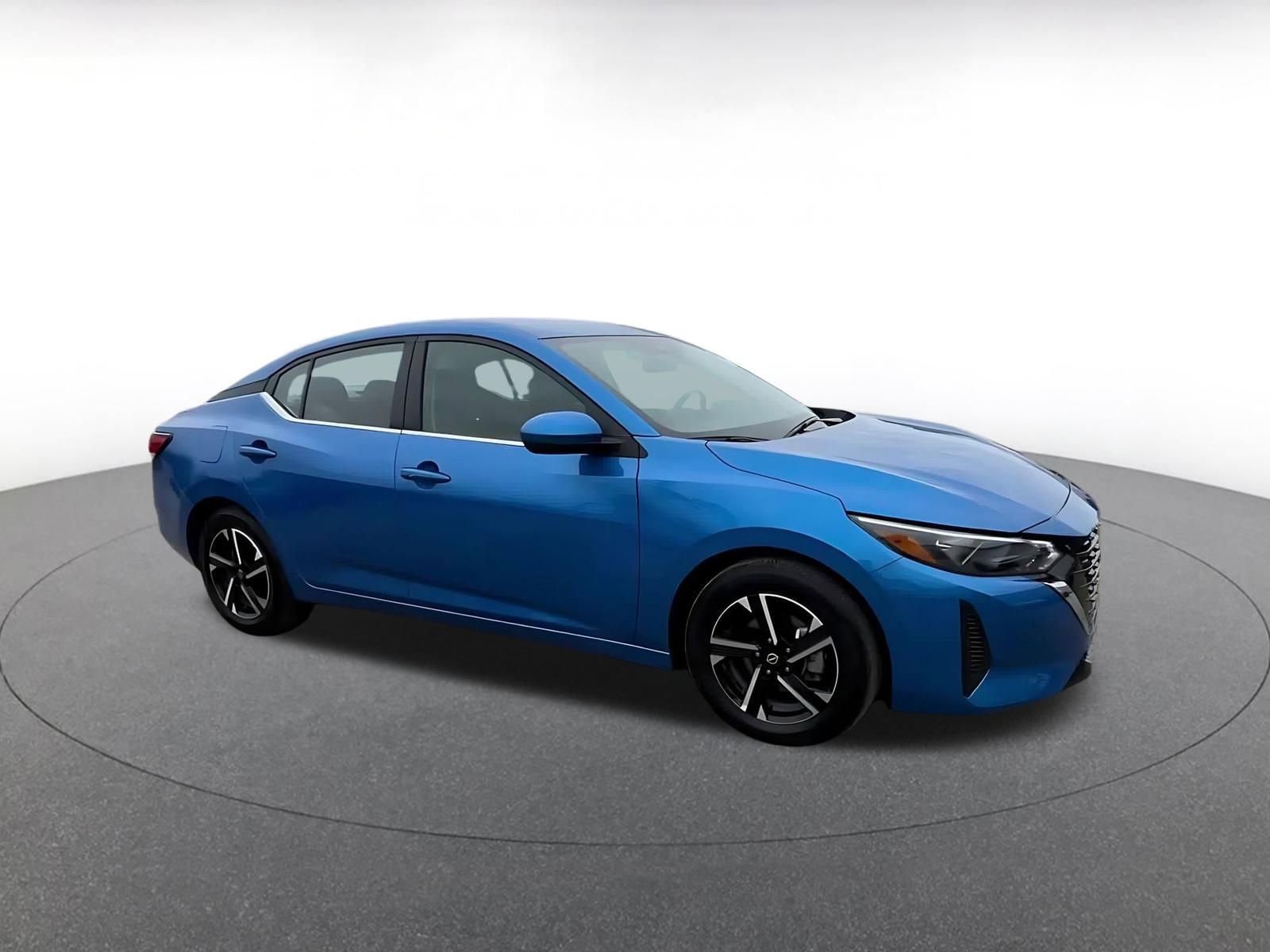 Thumbnail: 2025 Nissan Sentra - 2