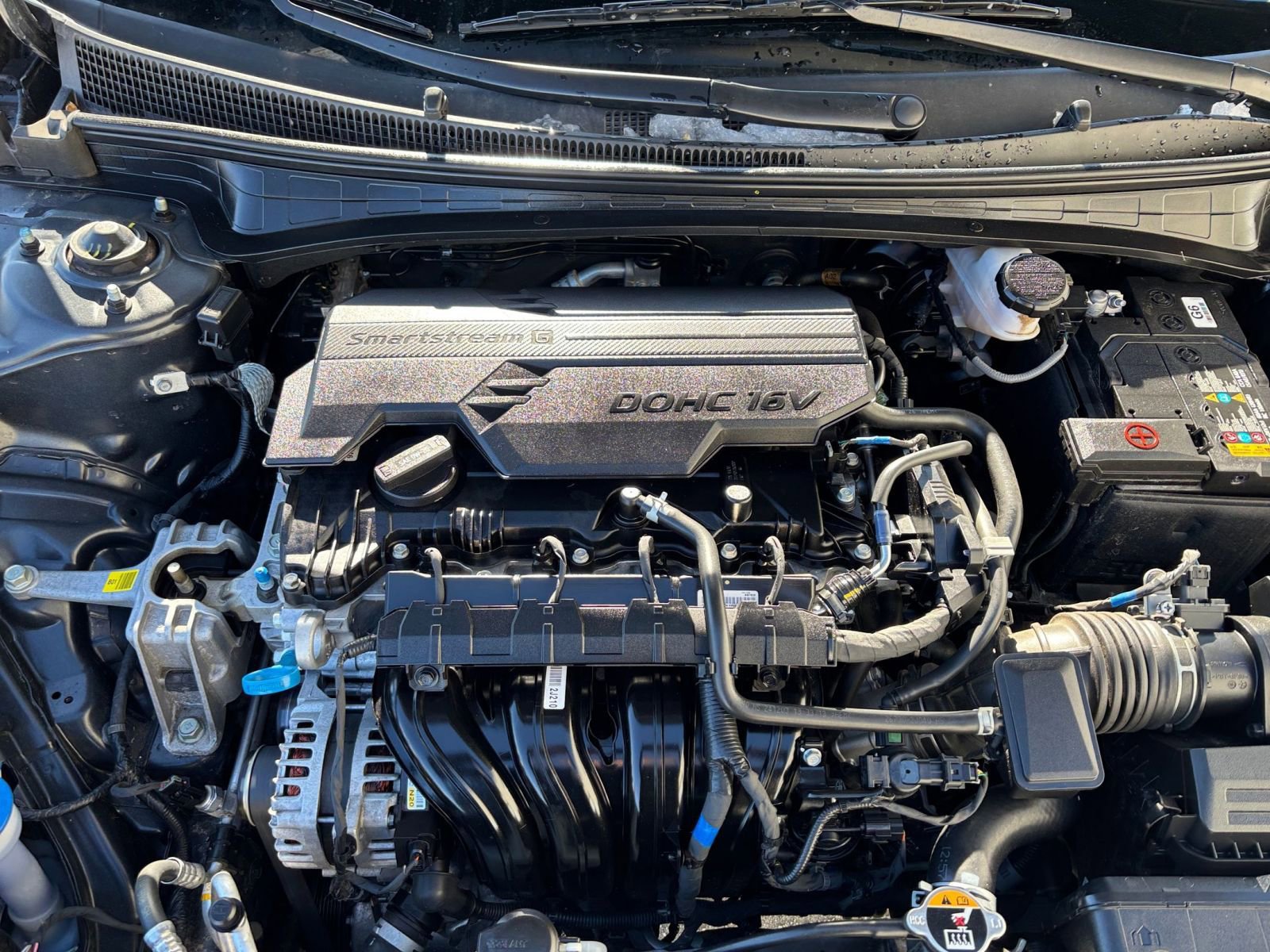 Thumbnail: 2025 Hyundai Elantra - 33