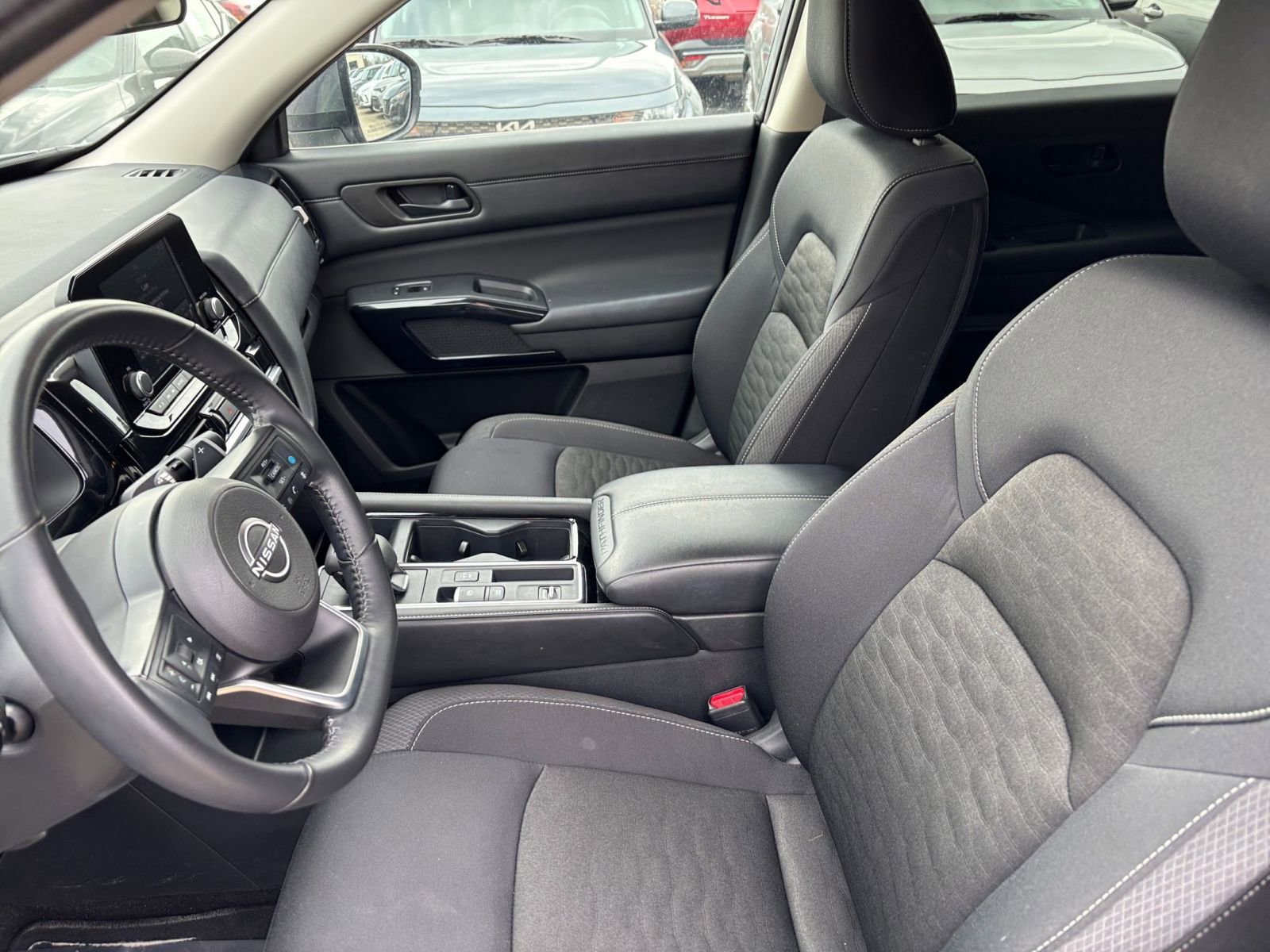 Thumbnail: 2025 Nissan Pathfinder - 29