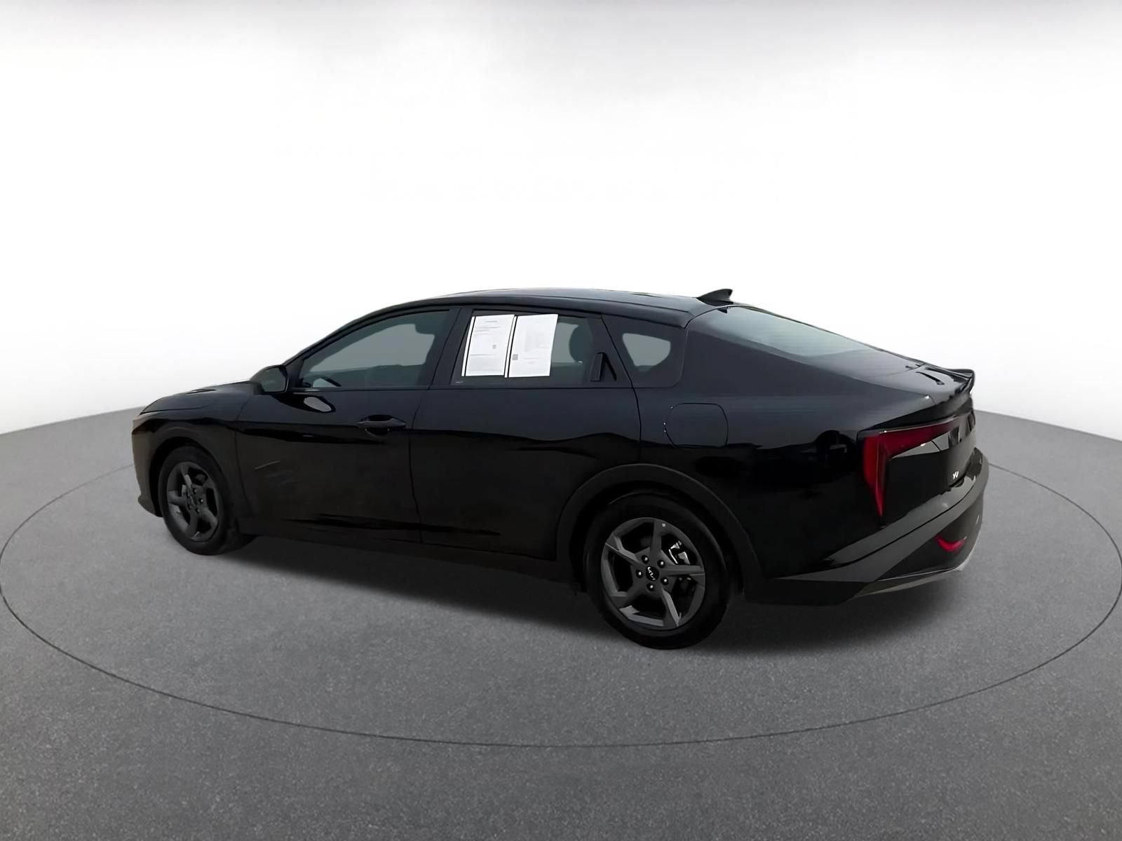 Thumbnail: 2025 Kia K4 - 9