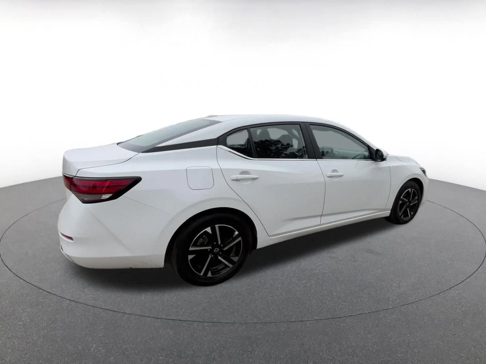 Thumbnail: 2025 Nissan Sentra - 15