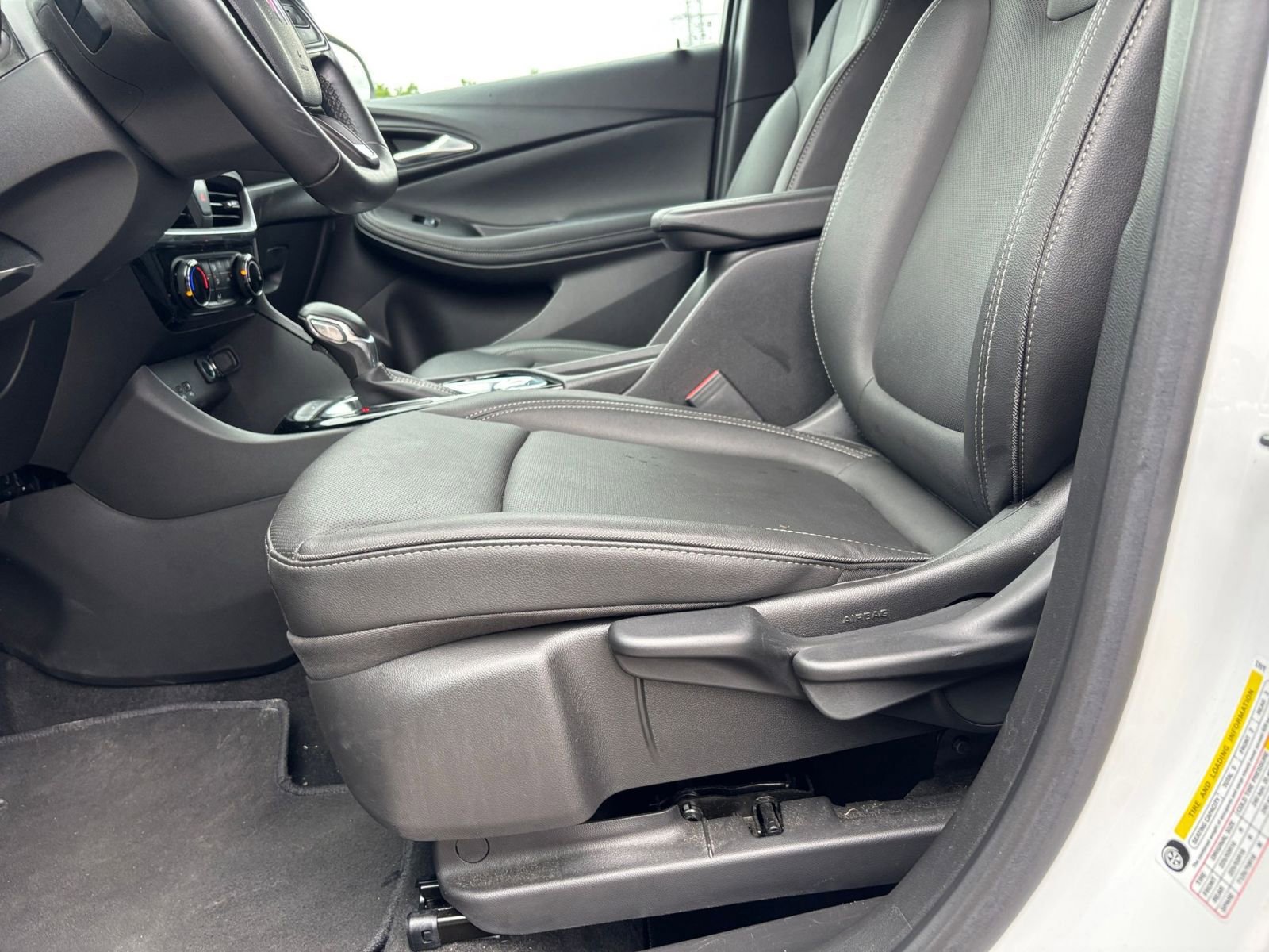 Thumbnail: 2024 Buick Encore GX - 22