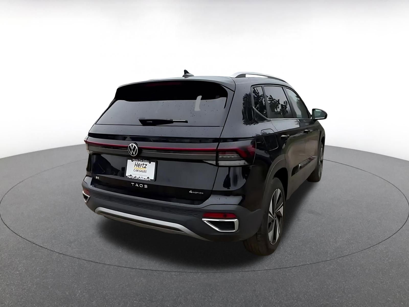 Thumbnail: 2025 Volkswagen Taos - 14