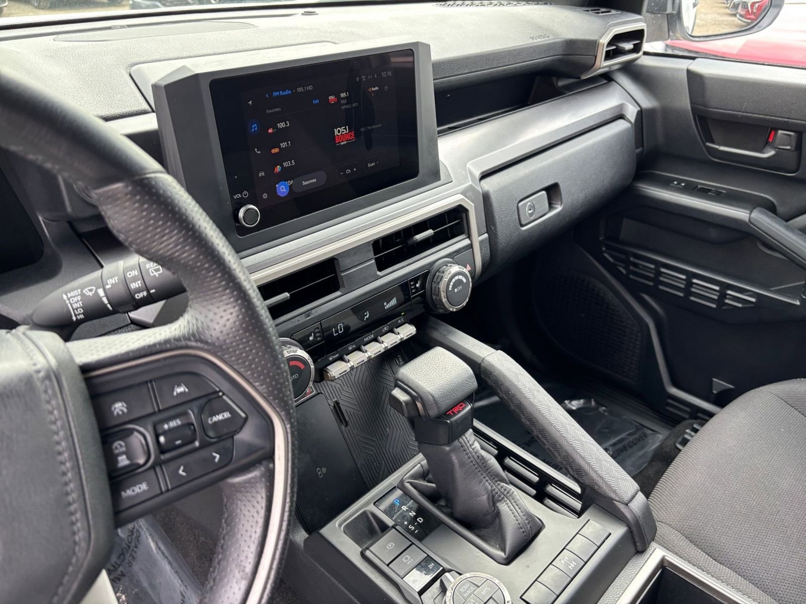 Thumbnail: 2025 Toyota 4Runner - 17