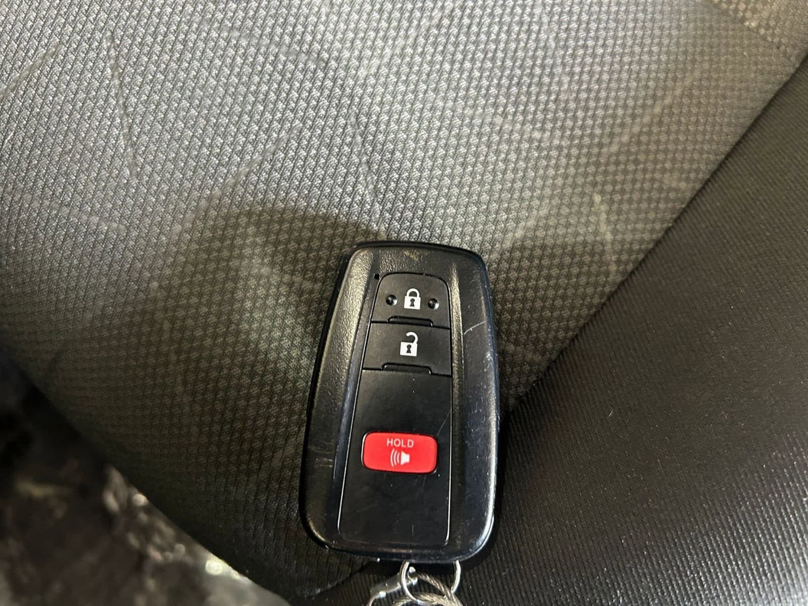 Thumbnail: 2025 Toyota RAV4 - 22