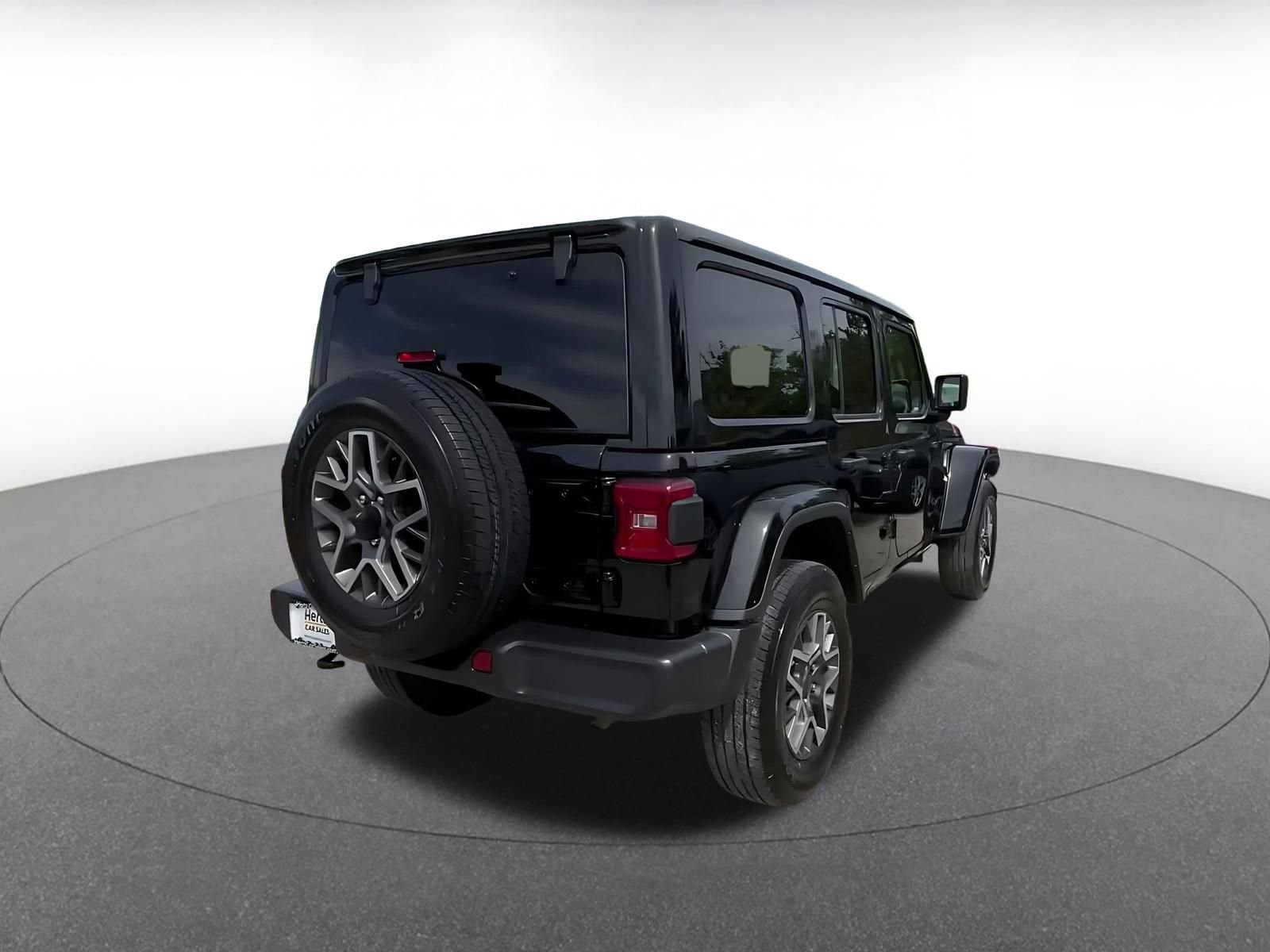 Thumbnail: 2025 Jeep Wrangler - 12
