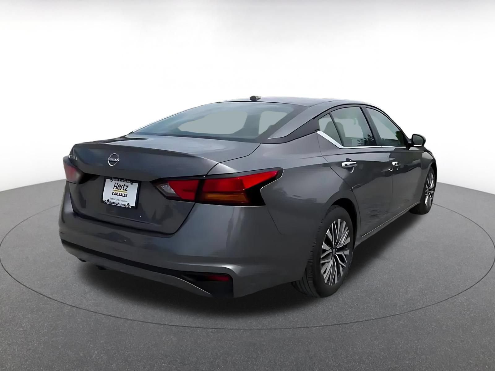 Thumbnail: 2025 Nissan Altima - 11