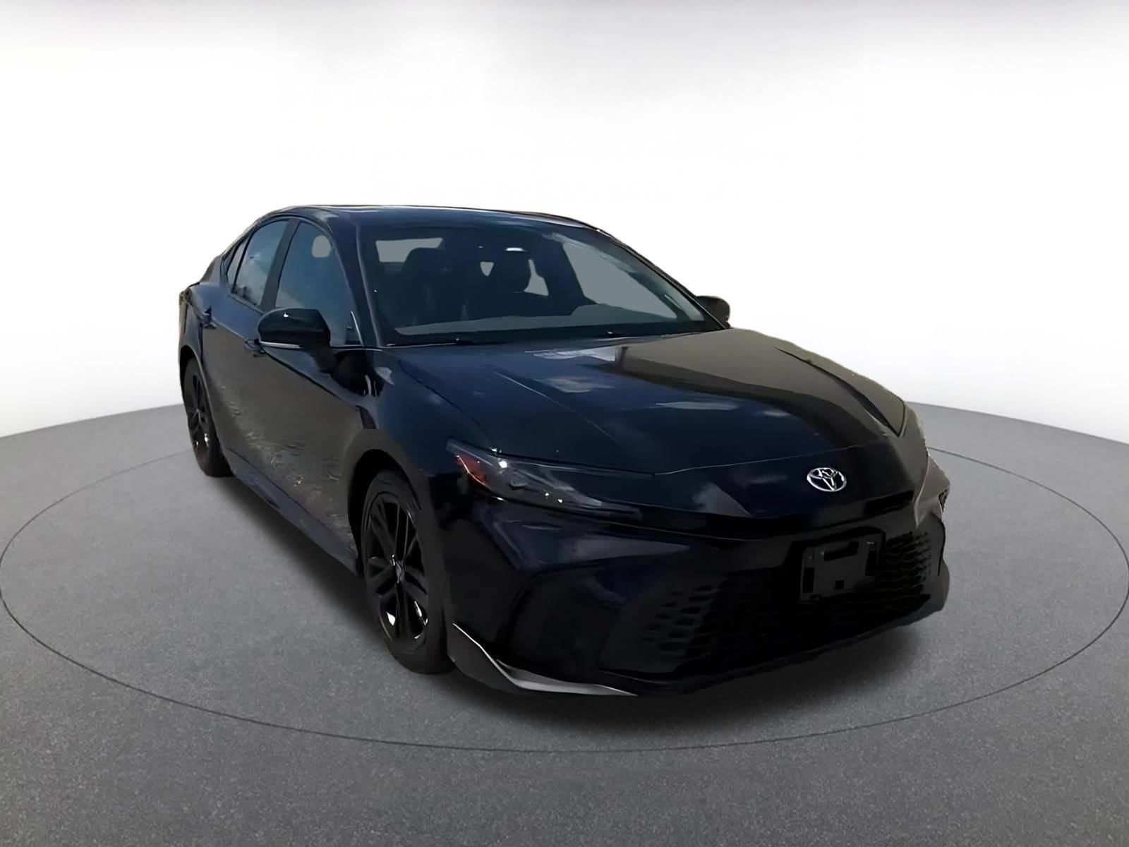 Thumbnail: 2025 Toyota Camry - 3